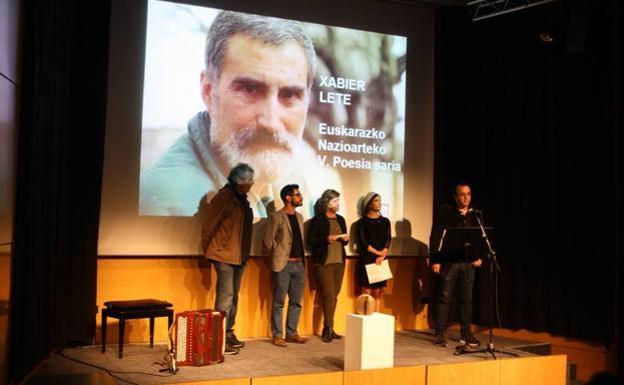 Xabier Lete Nazioarteko VI. Poesia Sariaren deialdia ireki dute