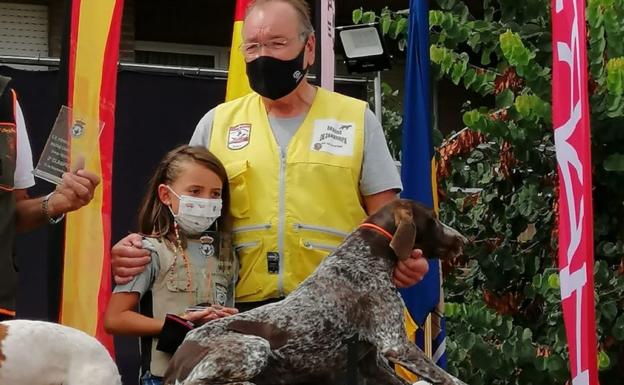 Llona, campeón de perros