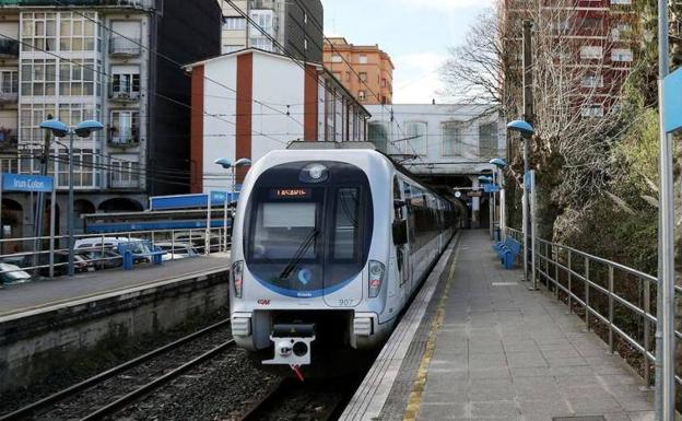 Euskotren ofrecerá servicio especial de trenes el domingo para el partido Real Sociedad-Sevilla