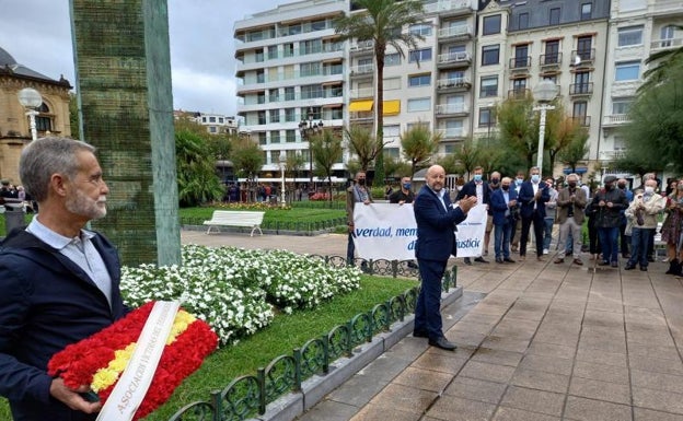 La AVT denuncia en Donostia «la humillación a las víctimas» con los homenajes a terroristas