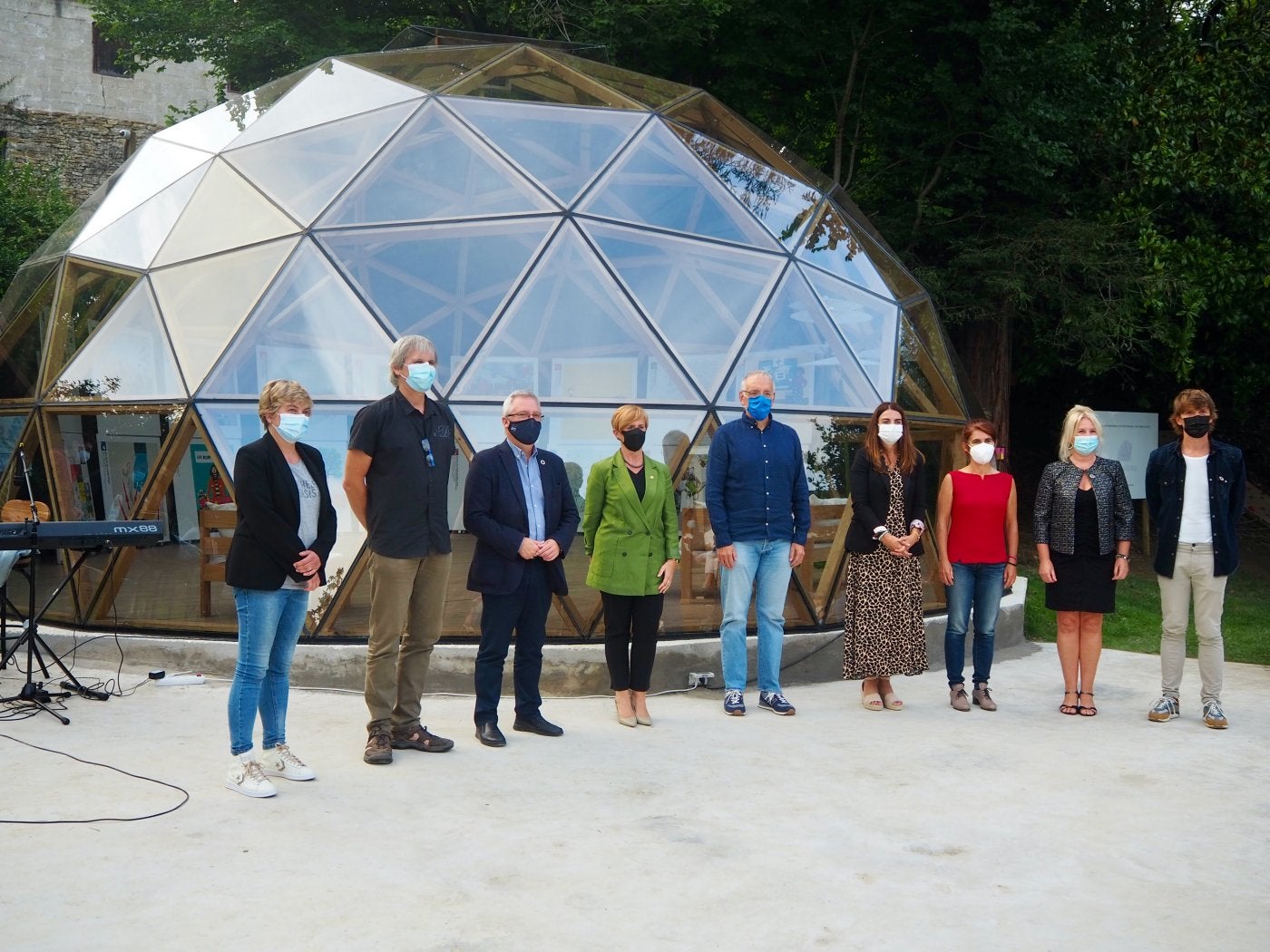 Un 'bosque mágico' en el patio del cole
