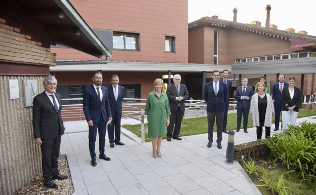 Garamendi advierte de que la rebaja de las exenciones y el copago de formación «complican» la negociación de los ERTE