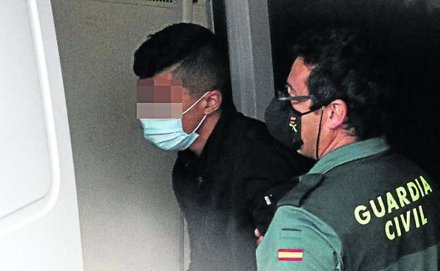 Libertad bajo fianza para los dos acusados de violar a una joven de Bergara y su amiga en Gijón