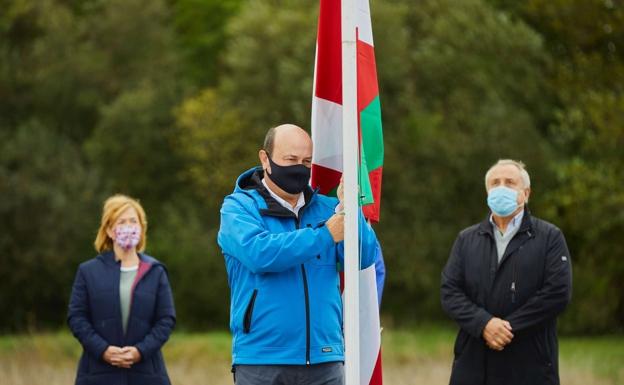 El Alderdi Eguna se limitará a un acto político en Foronda con aforo reducido