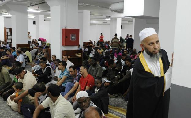 Un consejo interreligioso garantizará la libertad de culto en Euskadi