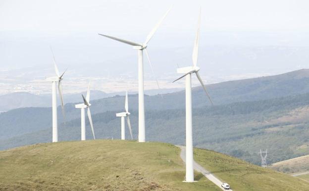 El Gobierno Vasco renuncia a dos parques eólicos en Araba y se volcará con otros dos