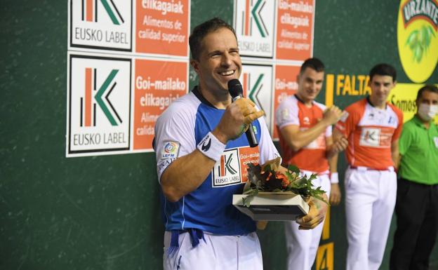 Aimar Olaizola: «Ez nuen espero jendeak horrelako harrera egitea»