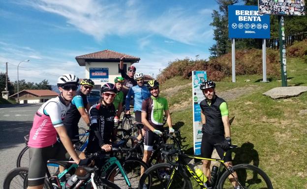833 km en bici por los Pirineos para llevar agua a Tigray