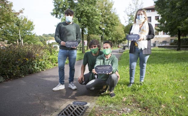 Los sumideros de Irun advierten que «el mar empieza aquí. No arrojes nada»