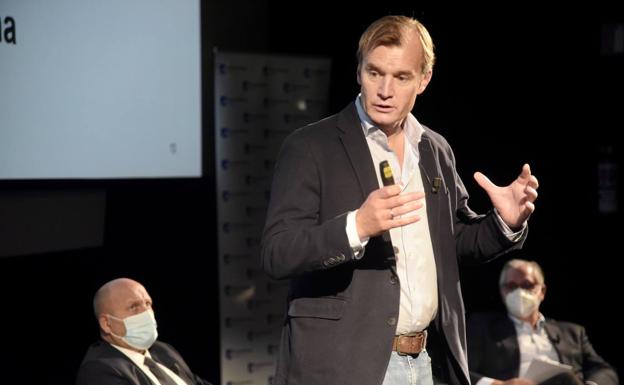 Euskaltel invertirá 350 millones en los próximos tres años en actualizar la red de fibra óptica y desplegar el 5G