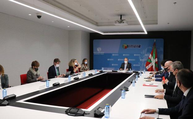 Euskadi batirá este año el récord de recaudación por impuestos