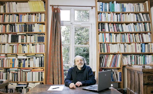 Francisco Javier Irazoki: «La poesía es una manera de ser persona»