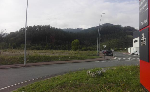 El Ayuntamiento de Bergara revisará la licencia para la planta de residuos