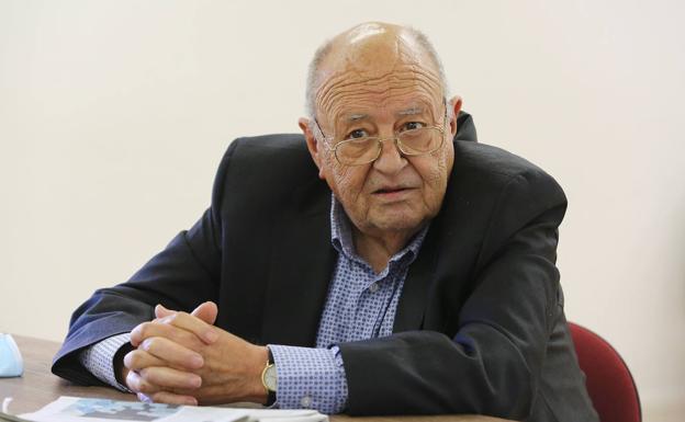 Fallece Ricardo Echepare, exdirector de los Cursos de Verano de la UPV/EHU