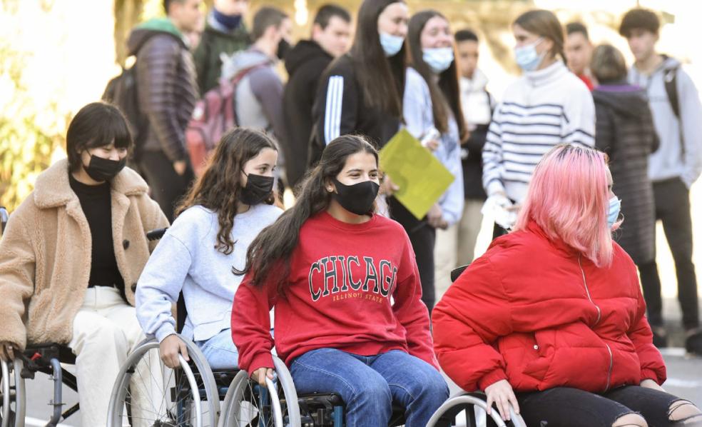 Los jóvenes se citan con las asociaciones