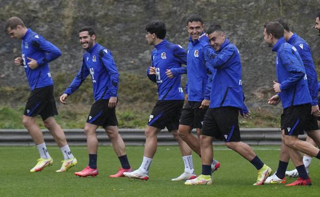 Mikel Oyarzabal, descartado para el derbi