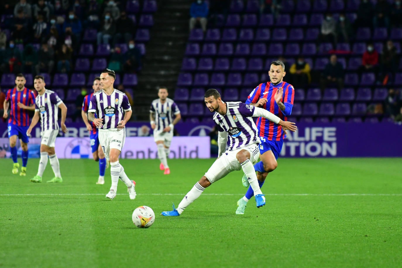 Las mejores imágenes del partido entre el Valladolid y el Eibar