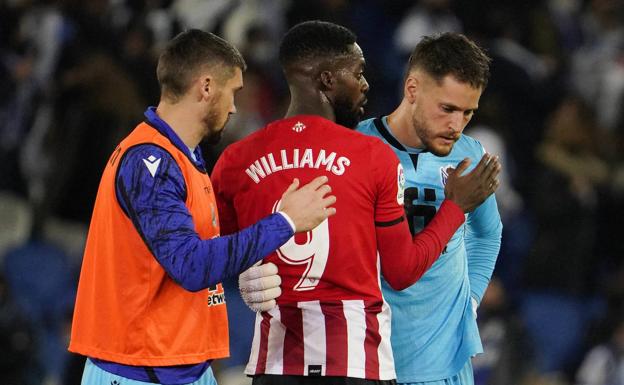 Álex Remiro o Mathew Ryan, una pelea más abierta que nunca