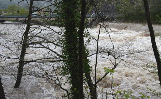Presentación del plan de emergencias ante el riesgo de inundaciones en Bera