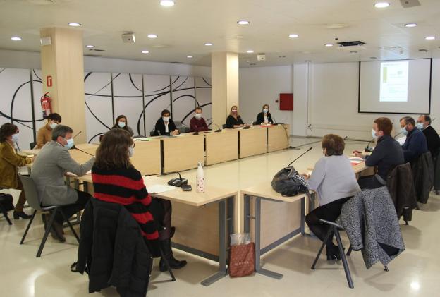 La red 'Roma Atlantiaca' se reúne en Irun aprovechando el congreso Entre Mares