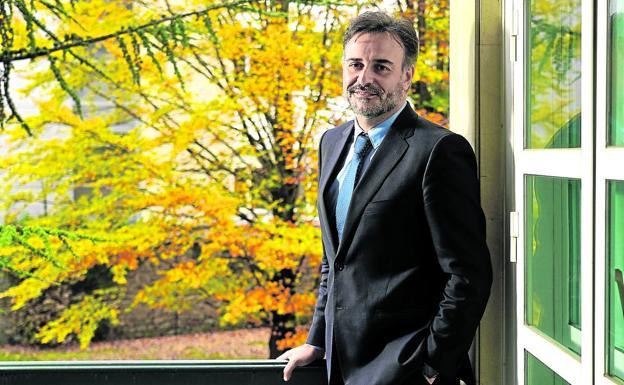 Jesús Perea: «Es injusto que los 'menas' estén condenados a la irregularidad cuando cumplen 18 años»