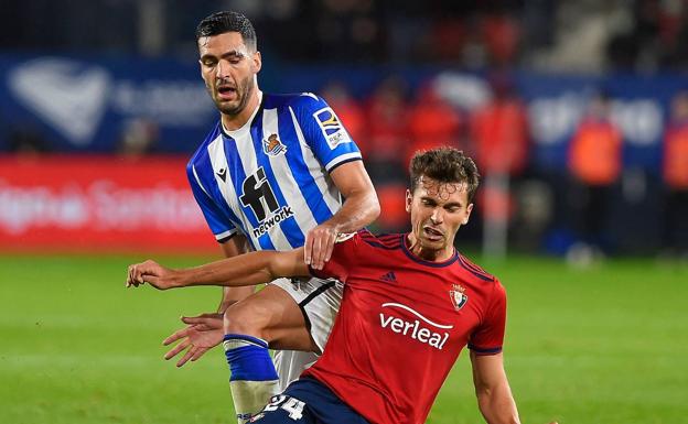 Mikel Merino no entrena con la selección