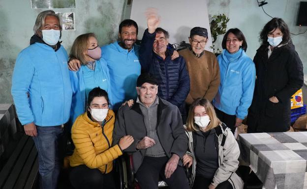 Boni, Antonio y Miguel Mari vuelven al monte con Alex Txikon