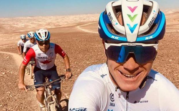 Chris Froome inicia su pretemporada con la mountain bike en el desierto de Israel
