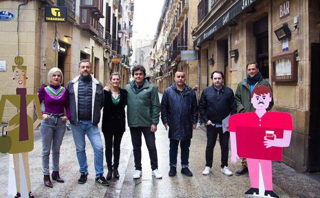 Los hosteleros ponen en marcha una campaña para volver a conectar a los donostiarras con la Parte Vieja