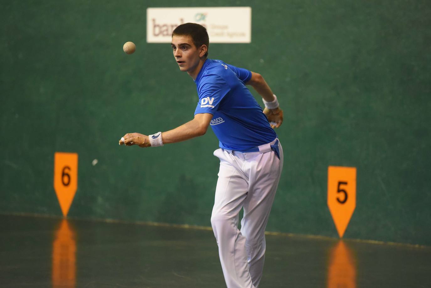 Julen Alberdi y Arbizu desafían a Elola y Balerdi esta tarde en Galdakao