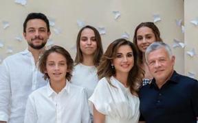 El cruel destino de los hijos de Noor de Jordania (que no se parece en nada al de los hijos de la reina Rania)