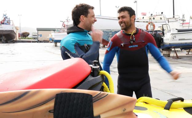 Axi Muniain se gana el billete para el Mundial de olas XXL en Nazaré