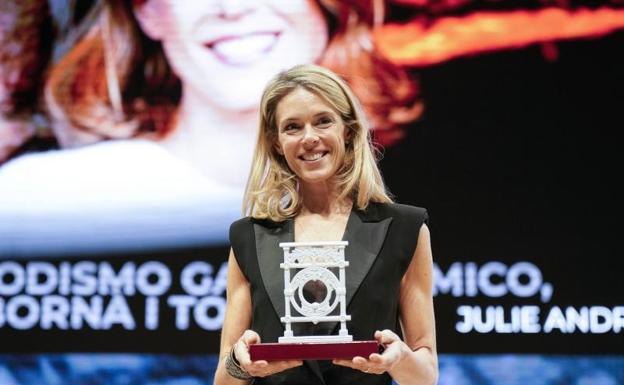 ¿Por qué queremos tanto a Julie Andrieu?