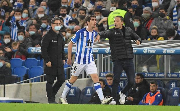 Diego Rico: «El árbitro ha permitido muchas faltas duras del Valencia que no ha pitado»