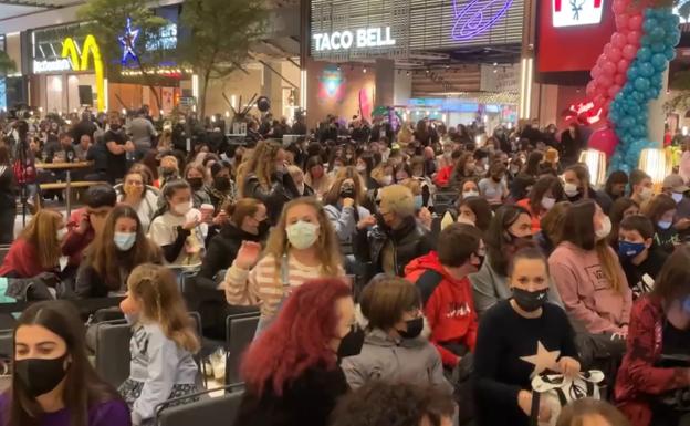 El nuevo Garbera se llena con el concierto de Ana Mena como plato fuerte de la reinauguración