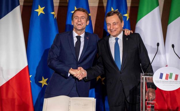Italian Prime Minister Mario Draghi and French President Emmanuel Macron signed the Quirinal Treaty this Friday in Rome.