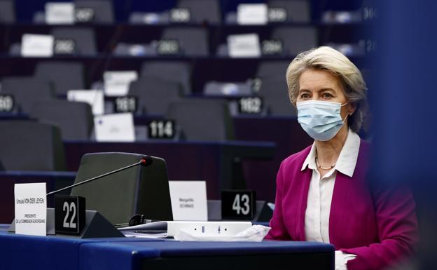 Los vascos mayores de 60 años podrán solicitar cita para la tercera vacuna desde el lunes