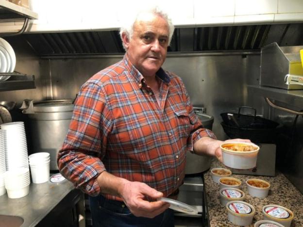 Casa Capote (Sevilla): Catedral del estofado desde 1941