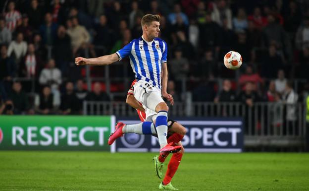 Imanol Alguacil cambió de sistema tras los dos últimos viajes a Europa