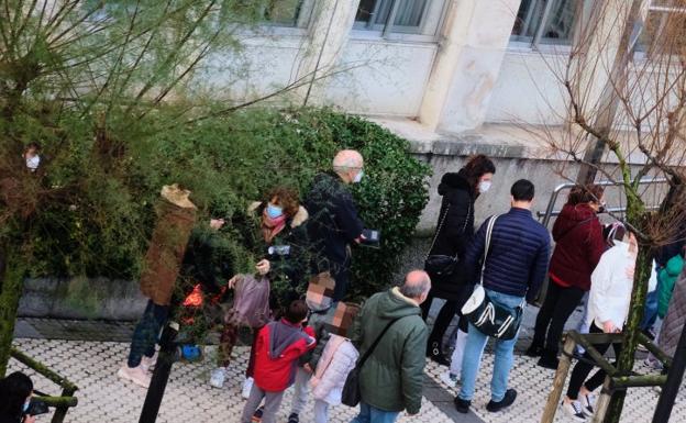 La vacunación a los menores de 12 años se hará en el frontón Atano