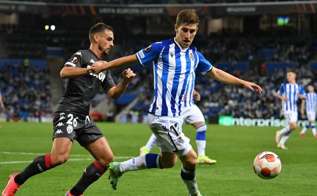 La Real Sociedad avanzada para atar la continuidad de Aihen Muñoz