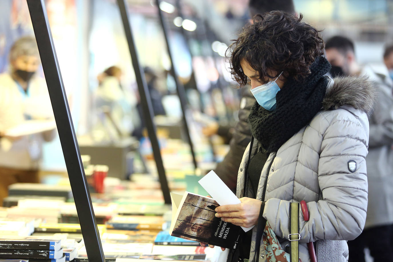 Bestelako Azoka bat, baina funtsean betikoa