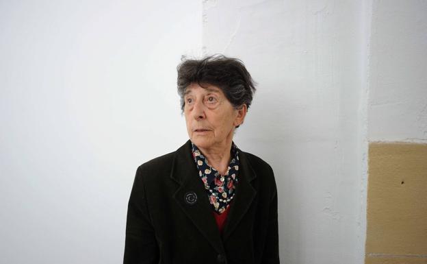 Esther Ferrer: «La primera que lo lamenta soy yo, pero la doctora me dijo que sólo viajara si era cuestión de vida o muerte»