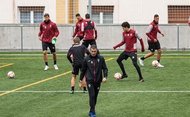 Gaizka Garitano: «Estoy seguro que nos espera un partido complicado con el Zaragoza»
