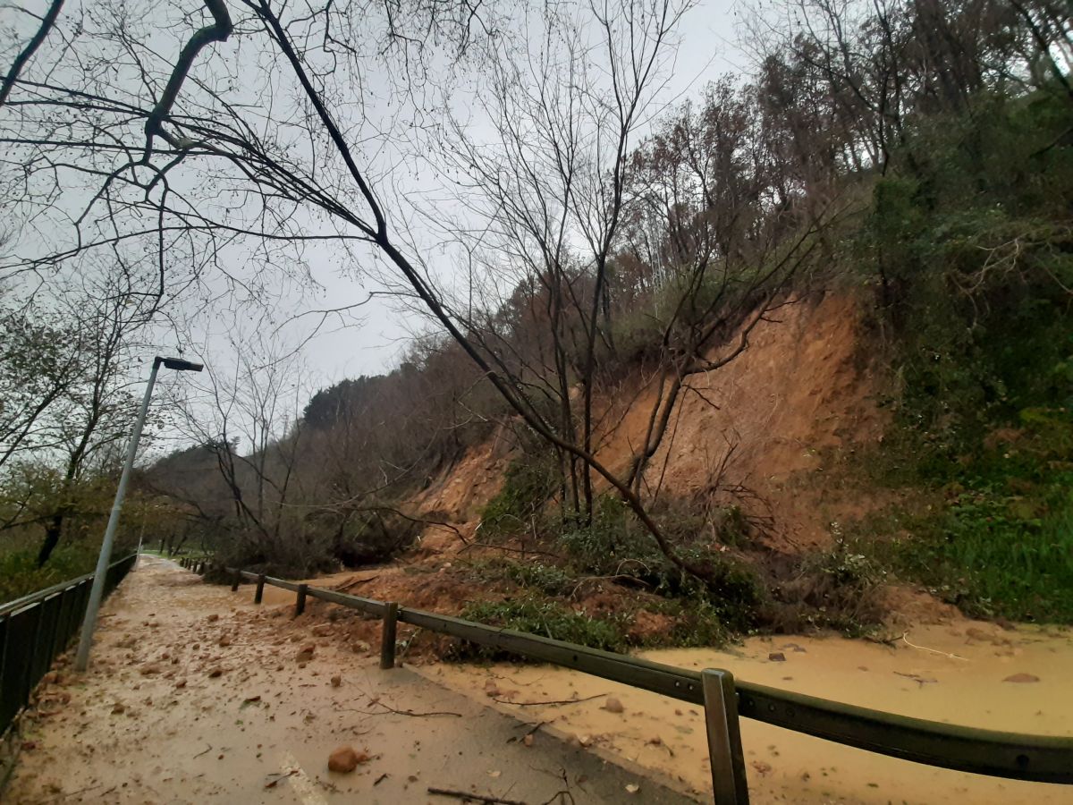 Desprendimiento en Pasai Donibane por las lluvias