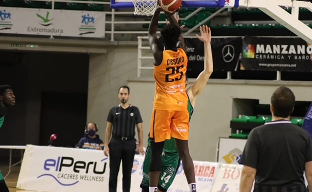 El Juaristi-Real Valladolid de esta noche, aplazado por Covid-19