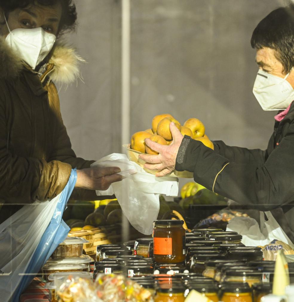 El mercado, antesala de la Navidad