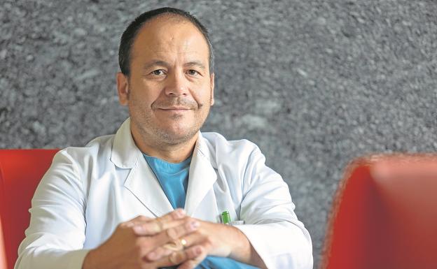 «Ómicron es el punto de inflexión que puede hacer que el virus sea endémico»