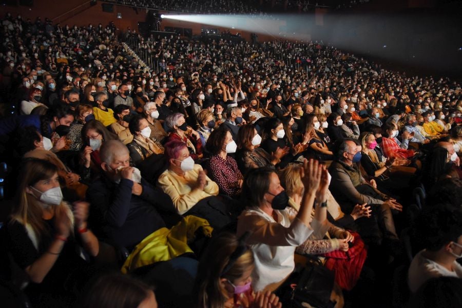 El Kursaal aplaude a La Oreja de Van Gogh