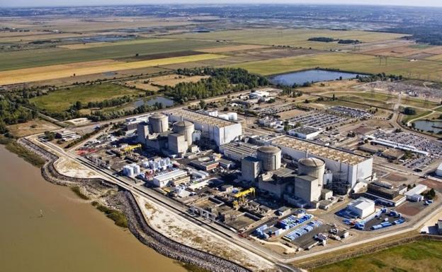 Francia renovará dos de los reactores de la central nuclear más próxima a Euskadi